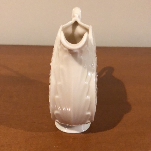 Lenox pitcher - Picture 4 of 4